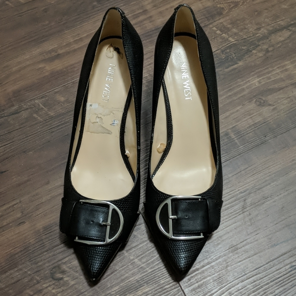 Black Nine West short heel shoes